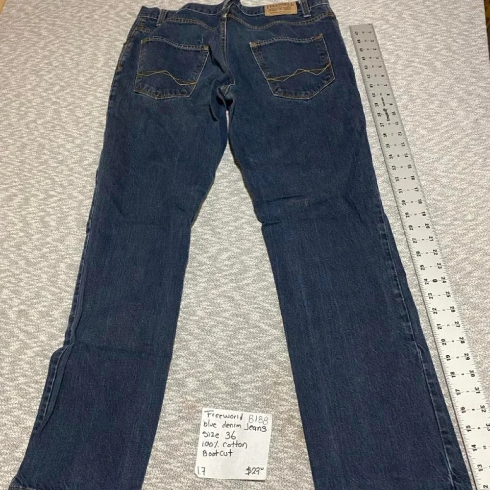 FreeWorld blue denim jeans  bootcut 100% cotton size 36. SKU-B188#denim